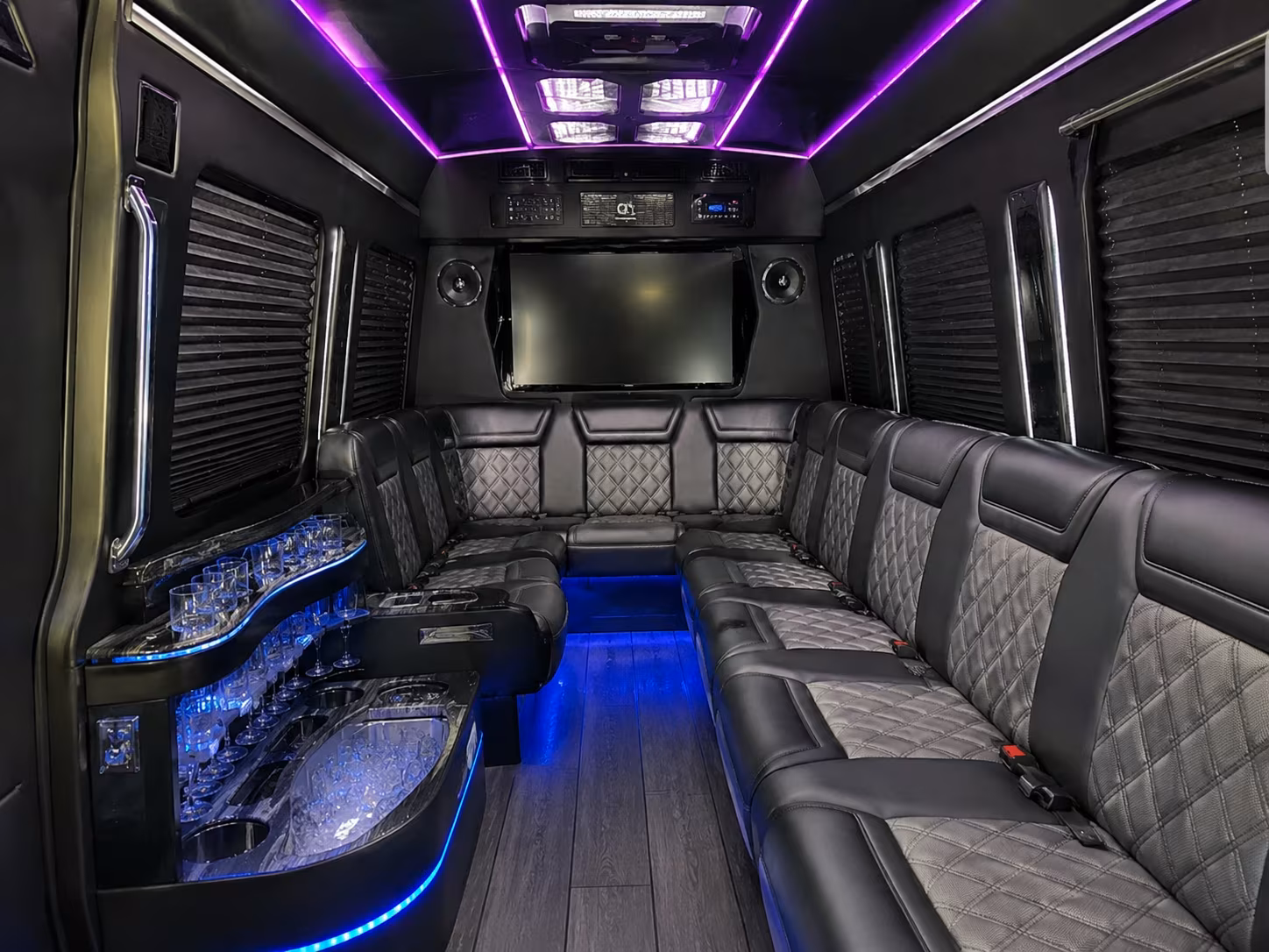 bus rentals for corporate retreats and off site team events