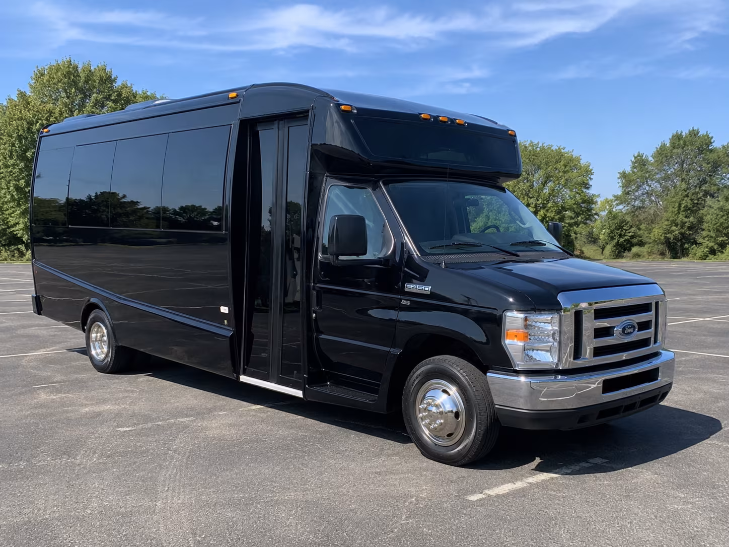 college campus visit buses for hayward students